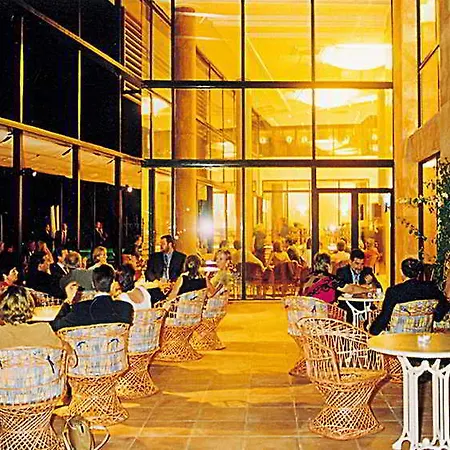 Illot Park & Hotel