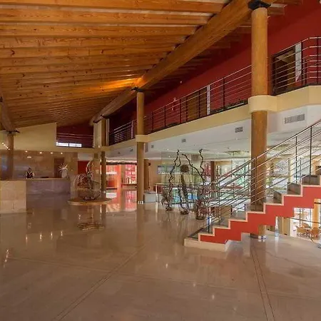 Illot Park & Hotel 4*